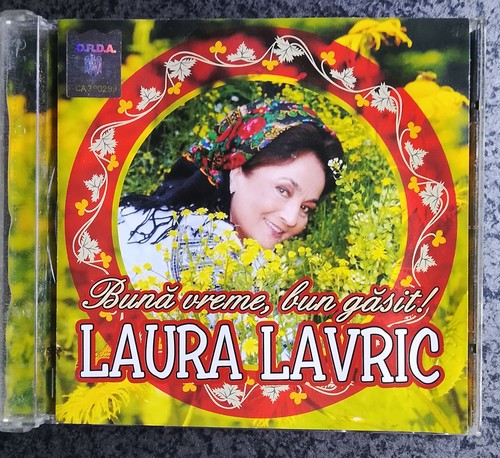 Laura lavric - lavric,
