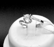 1,00 CT ANELLO SOLITARIO IN