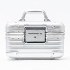 Rimowa x Porsche Beauty Vanity