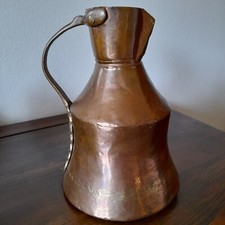 Antica brocca rame etnica con manico