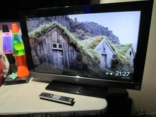 Beautiful sony bravia - bravia, 32”