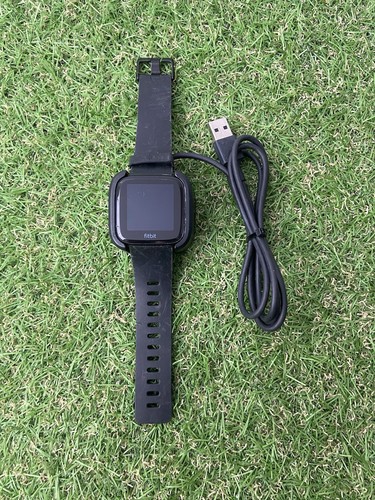 Fitbit versa lite fb415 - versa,