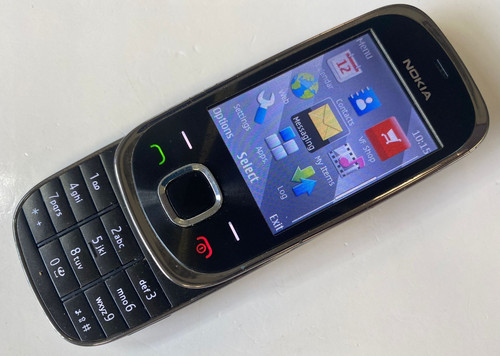 Nokia 7230 telefono cellulare