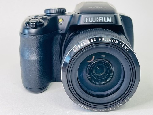 Fotocamera digitale compatta
