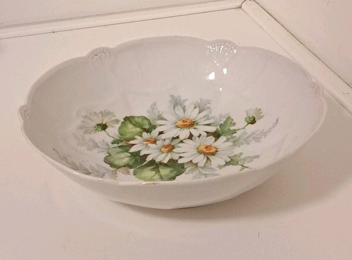 Antica ciotola design floreale