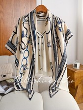 Sciarpa chic 30% seta 70% lana scialle oversize triangolo stampa cavallo blu 78x50"