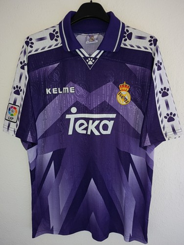Real madrid 1996 1997 away - real,