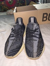 Yeezy Boost 350 V2 Carbon 46