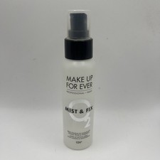 MAKE UP FOR EVER MIST & FIX