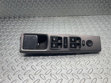 PULSANTIERA ANTERIORE SINISTRA