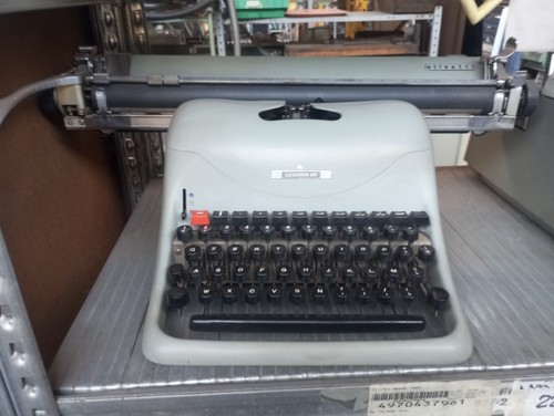 Macchina scrivere olivetti - macchina, da