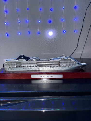 Nuovo msc divina - divina, modelli