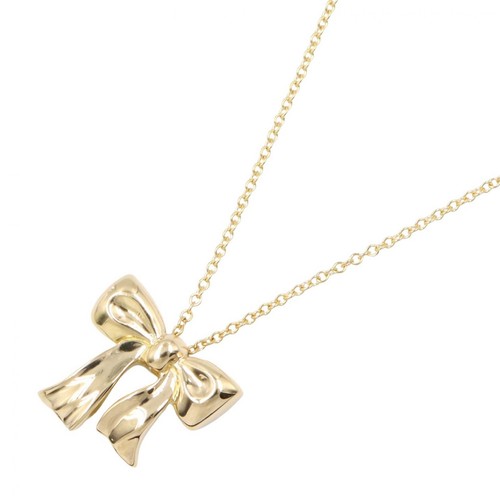 Collana con ciondolo nastro