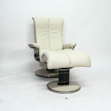 Ekornes Stressless Blues (M) con Sgabello Relax Televisione Pelle Beige Comodo