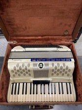 Fisarmonica Soprani 41/120 con