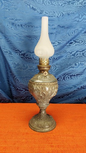 Antico lume petrolio in - antico,