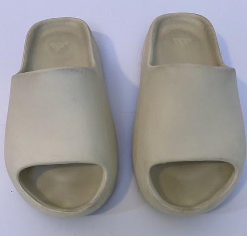 Adidas yeezy slides - adidas,