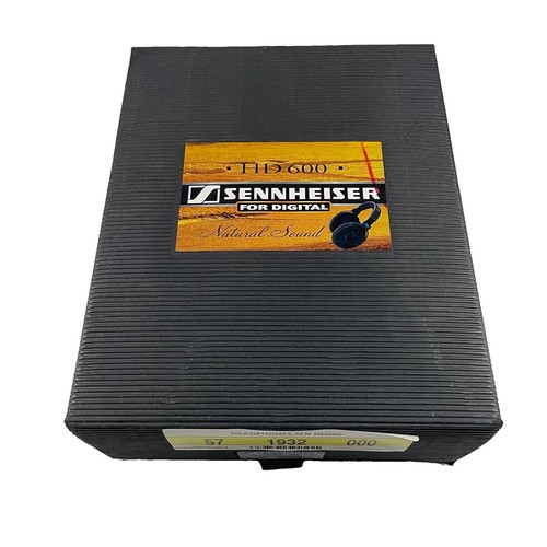 Sennheiser 600 headphones - sennheiser,