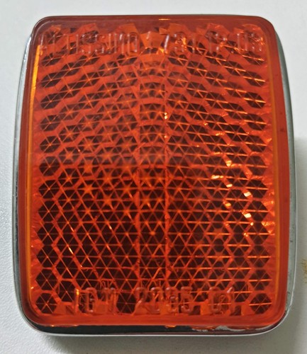 Fanalino catarifrangente