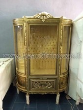 VETRINA 3 ANTE IN LEGNO FOGLIA ORO CON STOFFA ORO E CRISTALLI