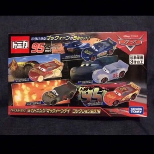 Cars tomica lightning mcqueen - tomica,