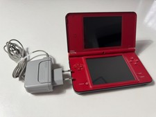 Nintendo DSi XL Super Mario