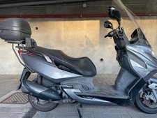 Scooter G.Dink 300i Kymco