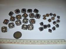 LOTTO 35 BOTTONI x ABITI