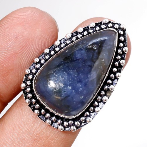 Anello con pietre preziose