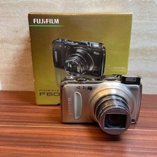 Fujifilm FinePix F600 EXR