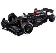 F1 Mercedes W14 Technic 1642