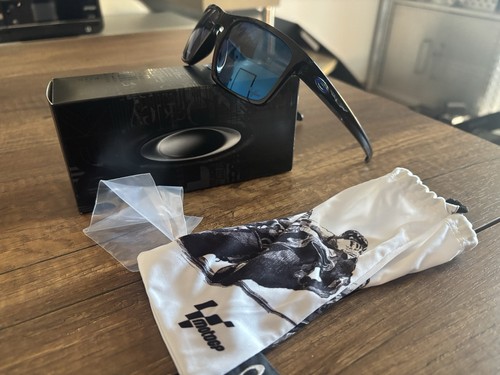 New oakley sliver - new,