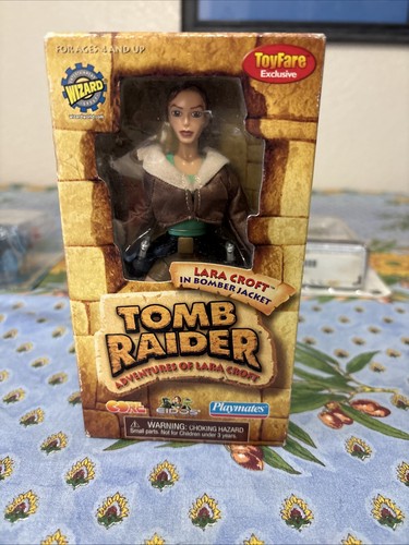 Tomb raider lara croft - tomb,