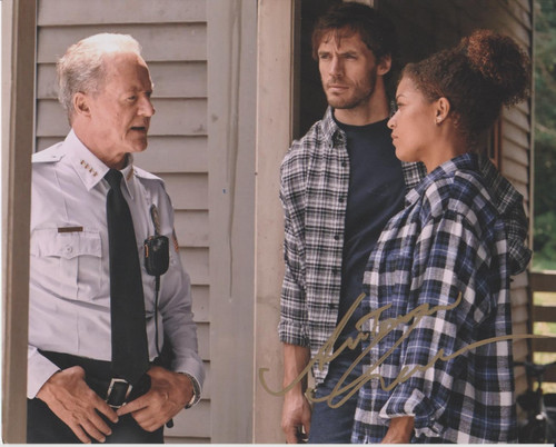 Antonia thomas signed 8x10 - signed,