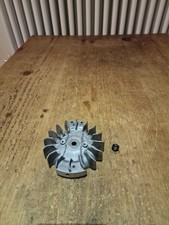 Gruppo volano e dado motosega