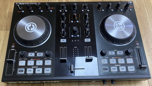 Native instruments traktor - instruments,