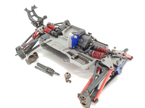 Missing parts traxxas 16 - parts:,