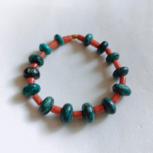 Bracciale perle pietre