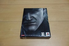 METAL GEAR SOLID 4 Edizione