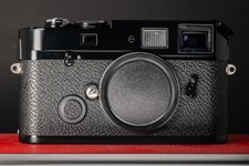 Leica black paint - m7,