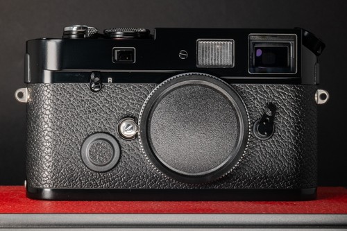 Leica black paint - leica, 0.72