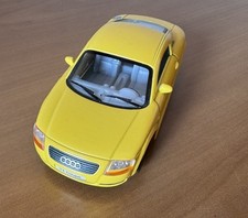 Modellino Audi TT Scala 1:43 Gialla