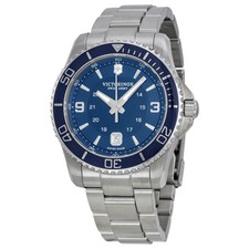 Orologio Victorinox Swiss Army uomo 241602 Maverick GS quadrante navy 43 mm prezzo al pubblico consigliato $700