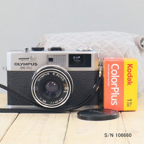 Macchina fotografica pellicola