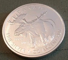 2012 Canadian Silver Wildlife