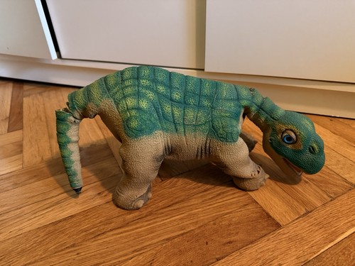 Ugobe the pleo - ugobe, life