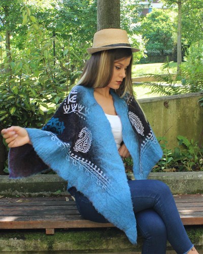 Poncho feltro fatto mano - a,