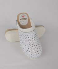 Zoccoli sanitari in legno Bianco N40