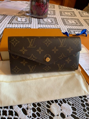Louis vuitton sarah - louis,