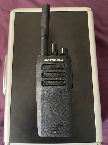 Motorola uhf radio - motorola,